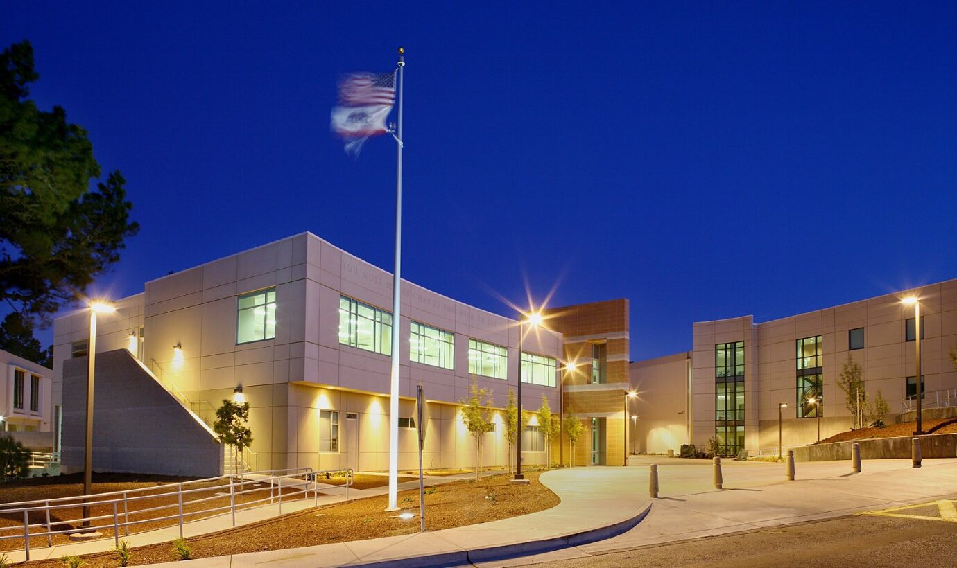 Community Services Center + Science Annex Building at Skyline Community College Image